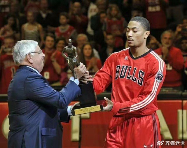 开云-都知道罗斯是历史最年轻MVP，那最老MVP是谁？|NBA|马龙|芝加哥公牛队|迈克尔·乔丹|nba_新浪体育_新浪新闻