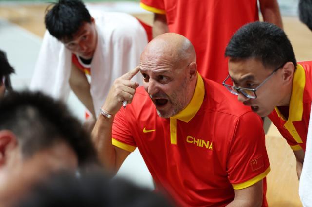 开云-乔尔杰维奇：中国男篮不缺人才 他们接受我的理念