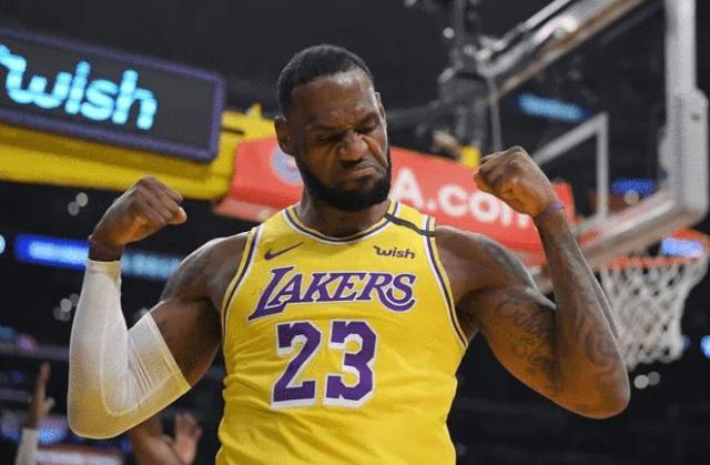 1630506683898071487.jpg 詹姆斯.jpg